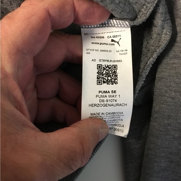 Puma Men’s Track Jacket - Size L - EUC - Picture 4 of 4